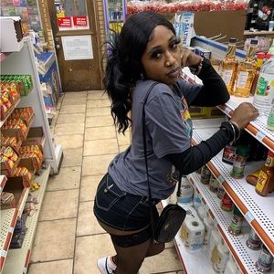 Meet your Posher, Cali